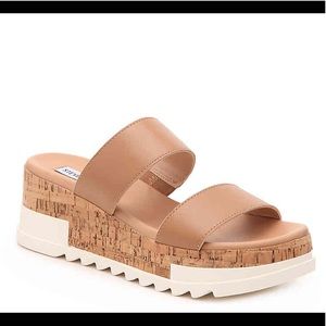 BRAND NEW, NEVER WORN STEVE MADDEN